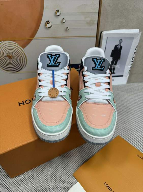 Picture of Louis Vuitton Shoes _SKULV35-4039-46jc2h041416199
